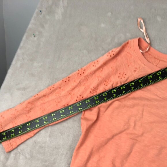 Chaps Denim Womens Blouse Medium Coral 3/4 Sleeve Embroidered Eyelet Floral Boho - Picture 5 of 13